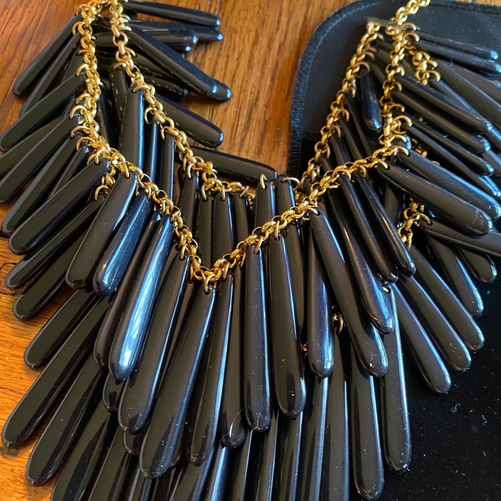 Joan Rivers 20th anniversary Triple Strand Black Onyx Lucite Necklace NIB - Picture 3 of 11